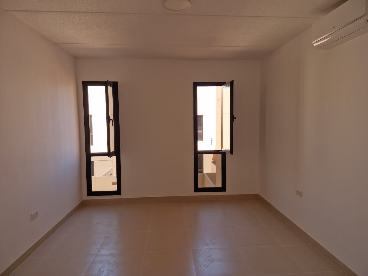 *🏡 Modern Townhouse for Sale in Sedra (Roshn) – Stylish & Family-Friendly 🌟*  